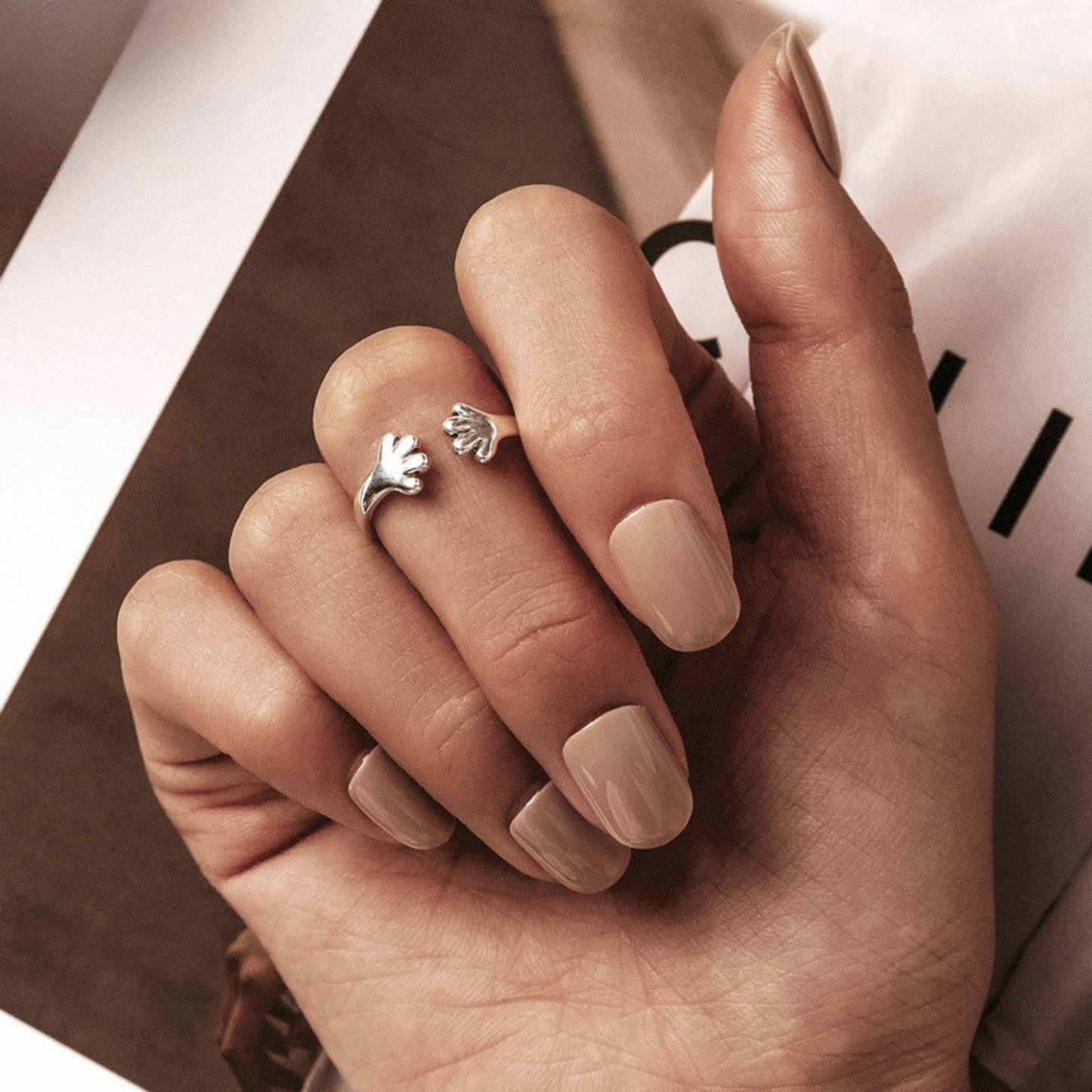 Anello "Abbraccio Felino" in argento S925