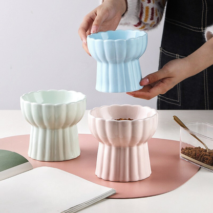 Ciotola Rialzata in Ceramica Effetto Petalo